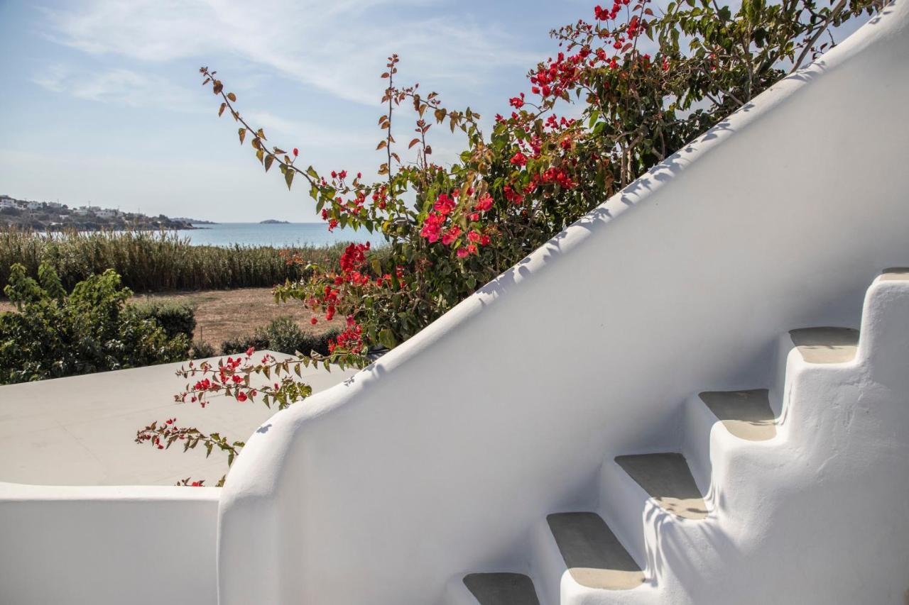 Aqua Breeze Villas On The Beach ปลากา ภายนอก รูปภาพ