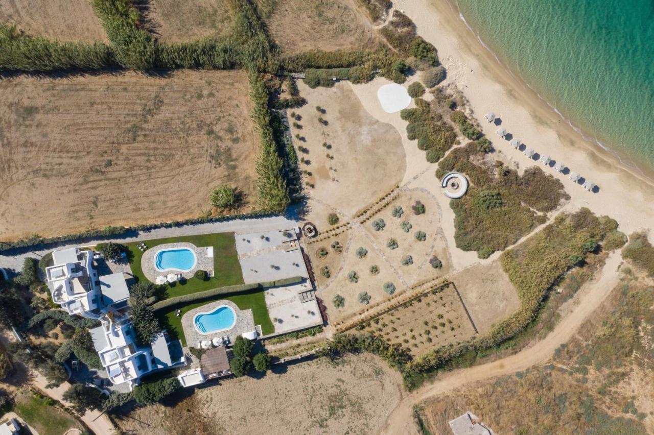 Aqua Breeze Villas On The Beach ปลากา ภายนอก รูปภาพ